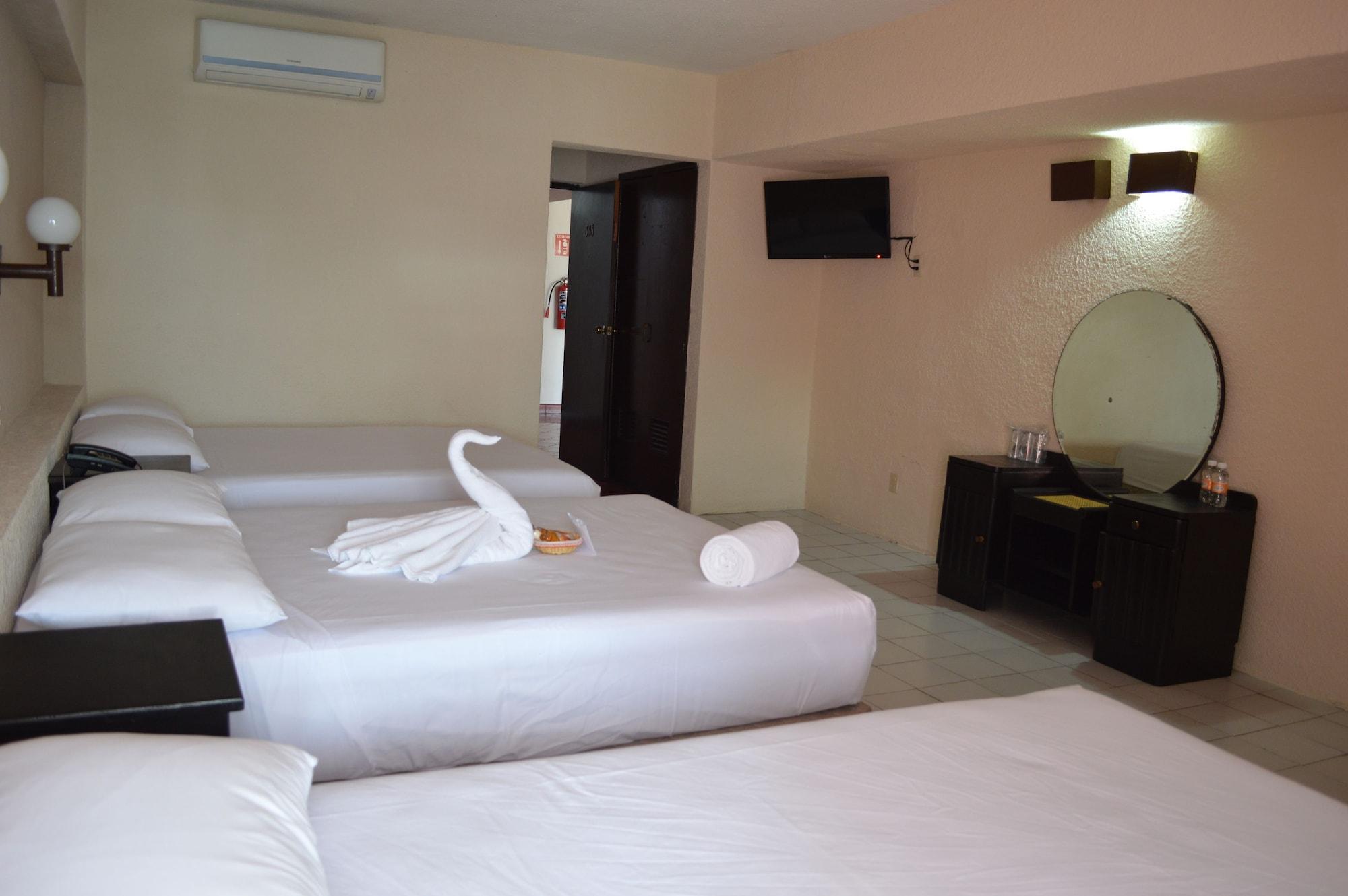 Hotel Colon Mérida Exteriér fotografie