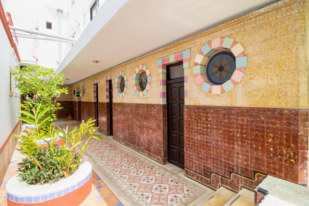 Hotel Colon Mérida Exteriér fotografie